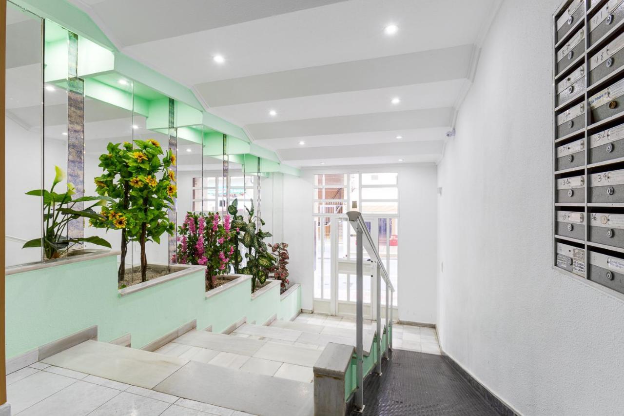 Arquitecto Larramendi Apartment ตอร์เรเวียคา ภายนอก รูปภาพ